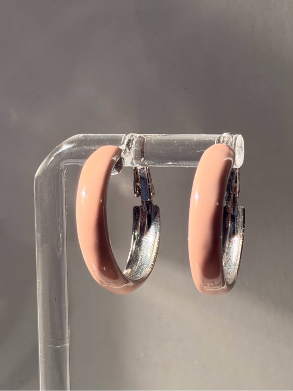Classic vintage Pink Hoop Clip-On Earrings
